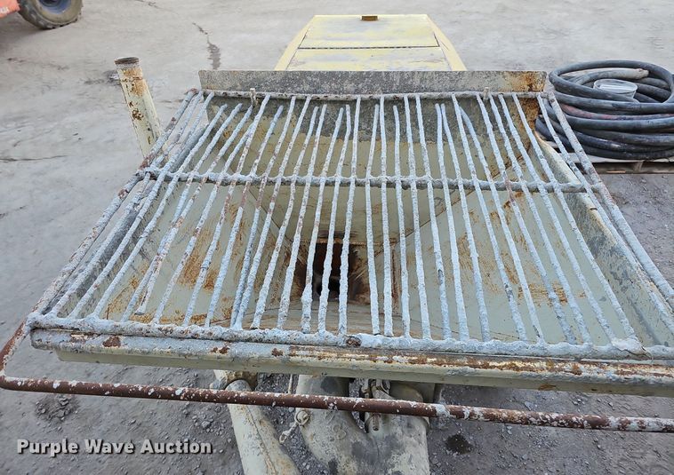 image for item DK0578 Mayco  C30HD concrete pump