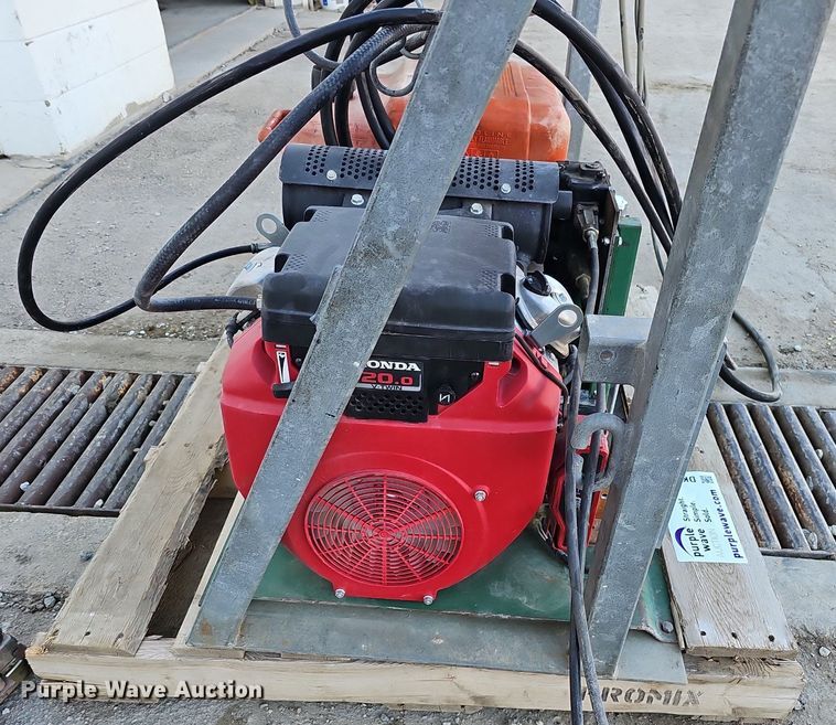 image for item DK0579 Avant Garde Engineering Inc H412 overhead crane