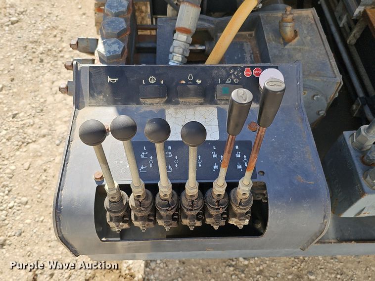 image for item DK0588 2001 Case 6030 Turbo directional boring unit