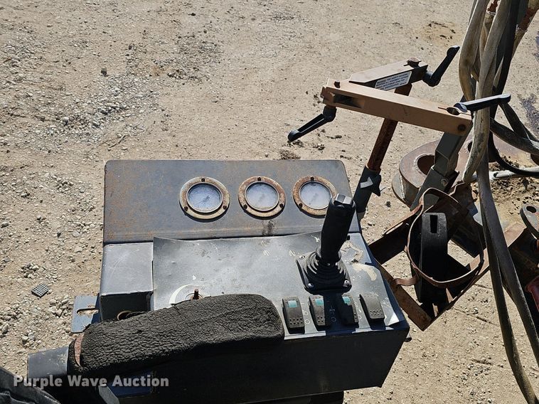 image for item DK0588 2001 Case 6030 Turbo directional boring unit