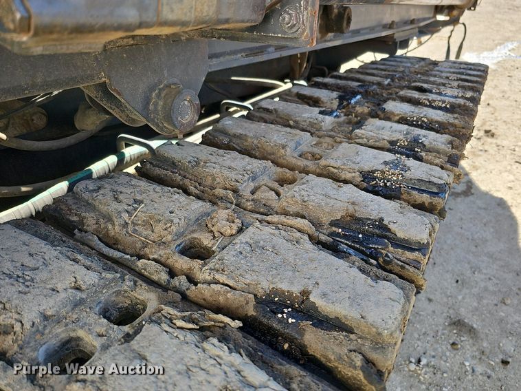 image for item DK0588 2001 Case 6030 Turbo directional boring unit