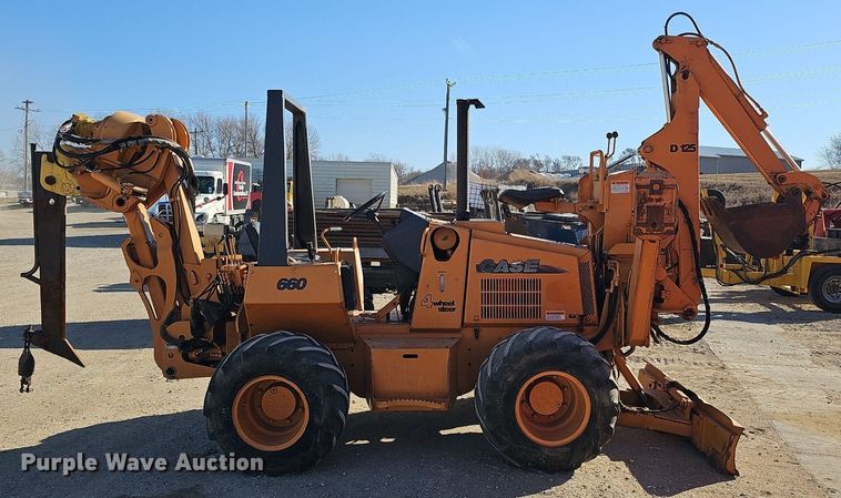 image for item DK0589 2000 Case 660 vibratory cable plow