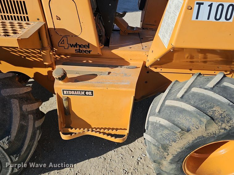 image for item DK0589 2000 Case 660 vibratory cable plow