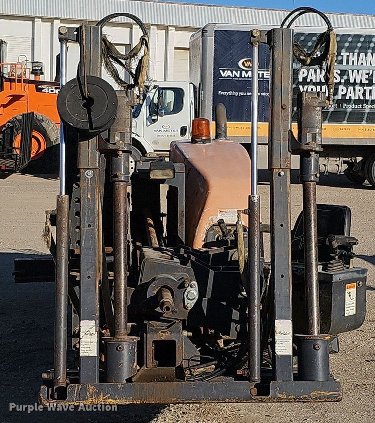 image for item DK0590 2000 Case 6010 Turbo directional boring unit