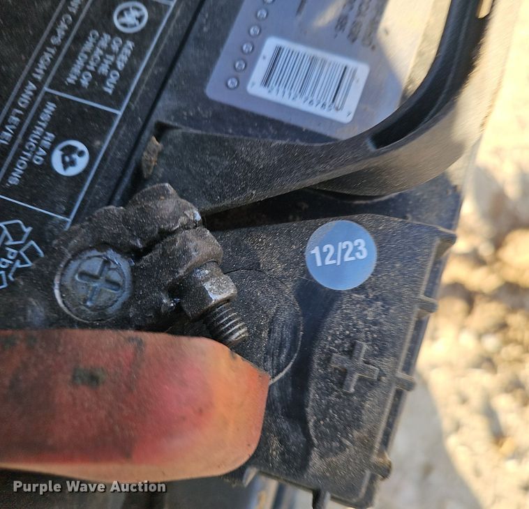 image for item DK0590 2000 Case 6010 Turbo directional boring unit