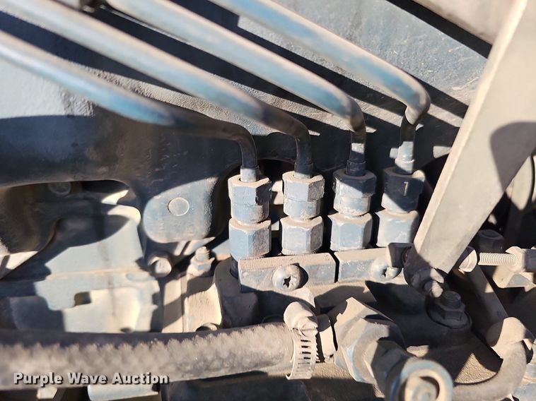 image for item DK0591 2001 Case 6010 Turbo directional boring unit