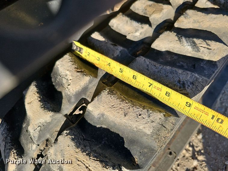 image for item DK0591 2001 Case 6010 Turbo directional boring unit