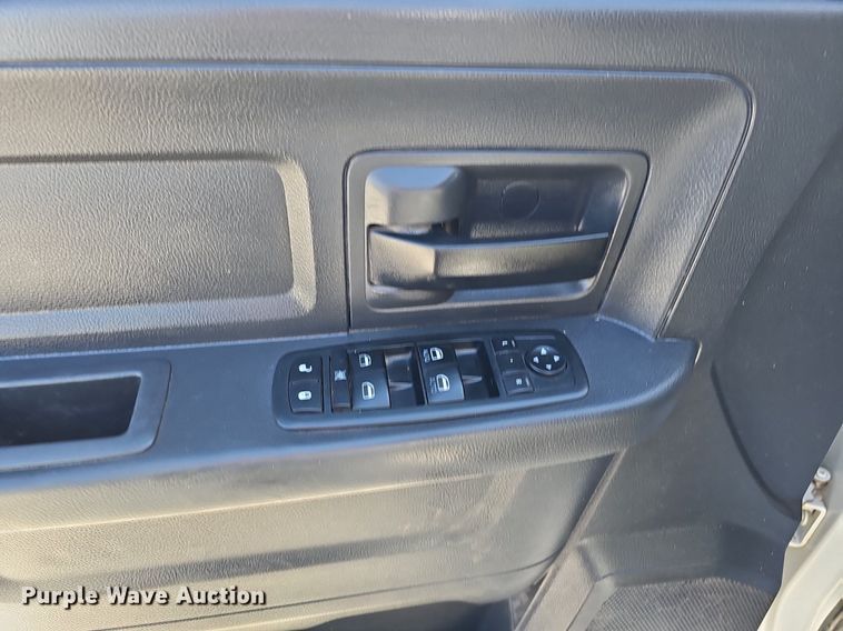 image for item DK0592 2012 Dodge Ram 4500HD Crew Cab utility / service truck