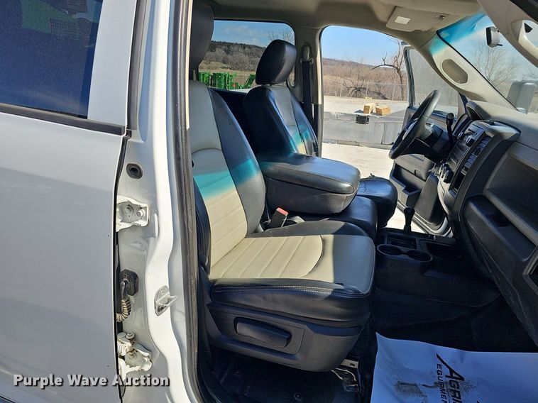 image for item DK0592 2012 Dodge Ram 4500HD Crew Cab utility / service truck