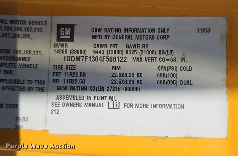 image for item DK0595 2004 GMC T7500 street sweeper truck