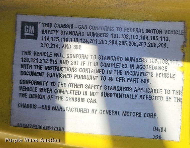 image for item DK0596 2004 GMC T7500 street sweeper truck