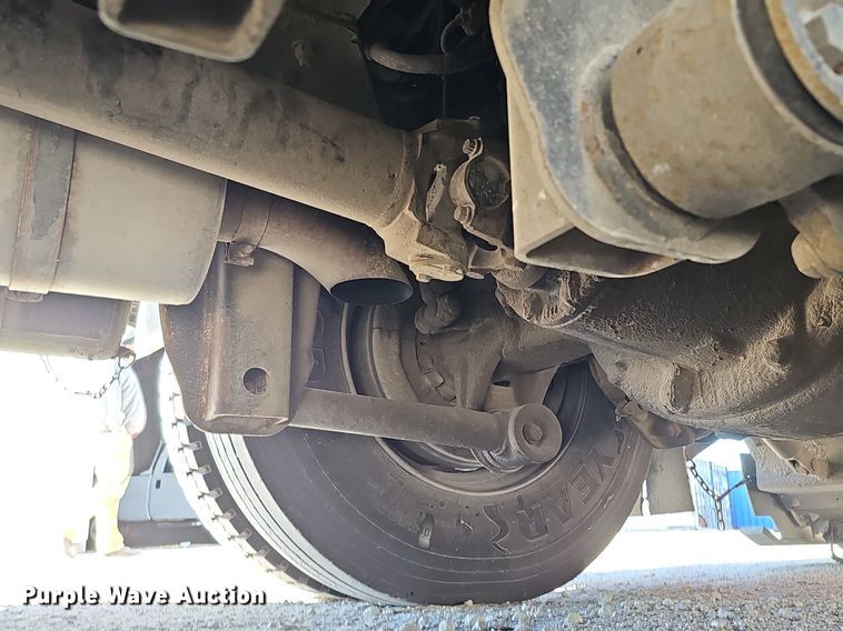 image for item DK0597 2007 Freightliner Business Class M2 street sweeper truck