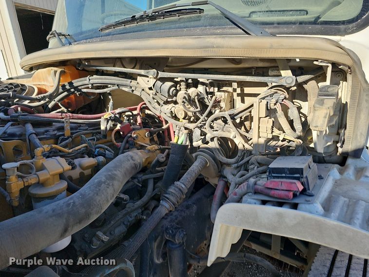 image for item DK0597 2007 Freightliner Business Class M2 street sweeper truck