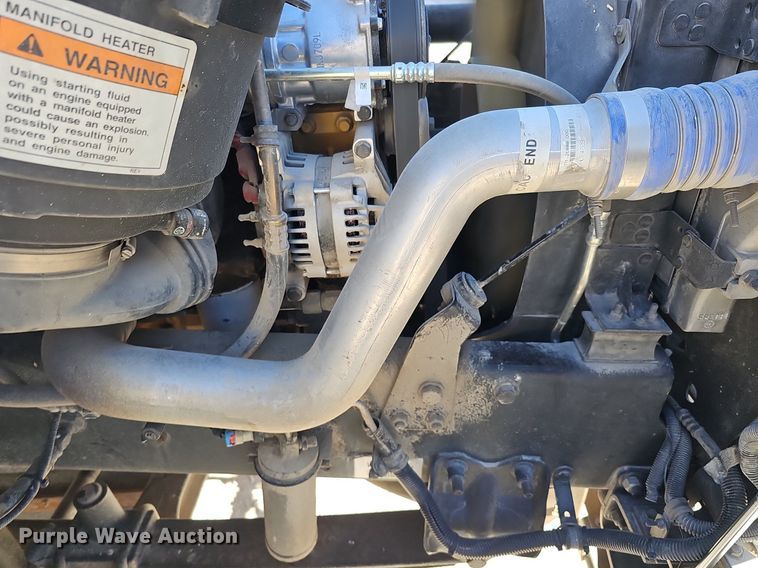 image for item DK0597 2007 Freightliner Business Class M2 street sweeper truck