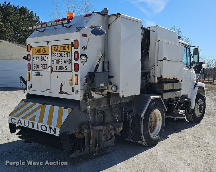 image for item DK0598 2002 Freightliner FL70 street sweeper truck