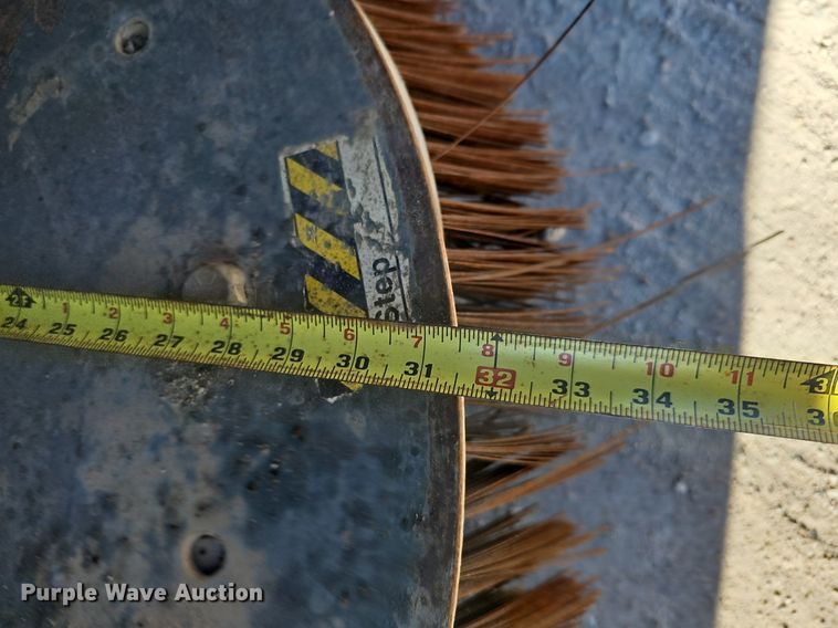 image for item DK0598 2002 Freightliner FL70 street sweeper truck