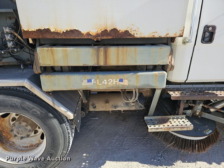 image for item DK0598 2002 Freightliner FL70 street sweeper truck