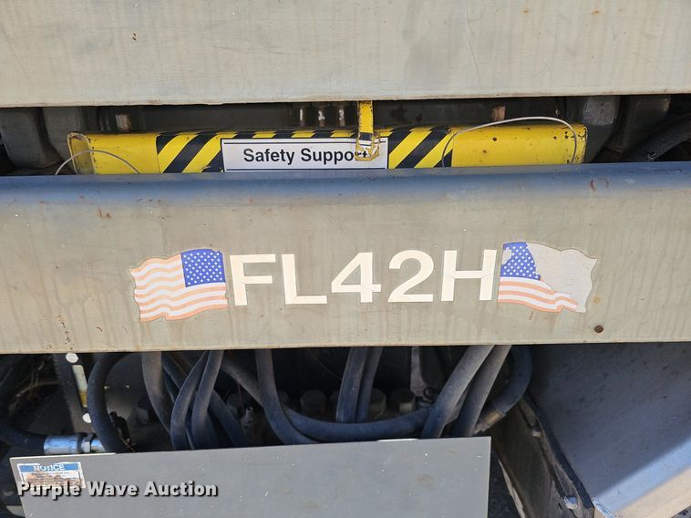 image for item DK0598 2002 Freightliner FL70 street sweeper truck