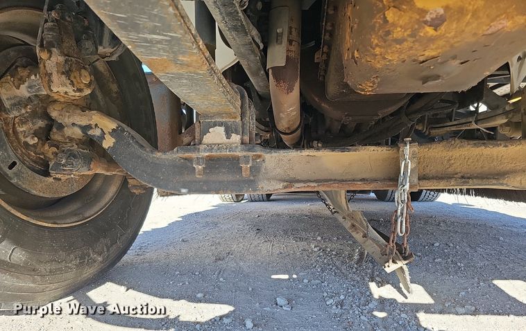 image for item DK0598 2002 Freightliner FL70 street sweeper truck