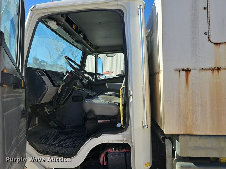 image for item DK0598 2002 Freightliner FL70 street sweeper truck