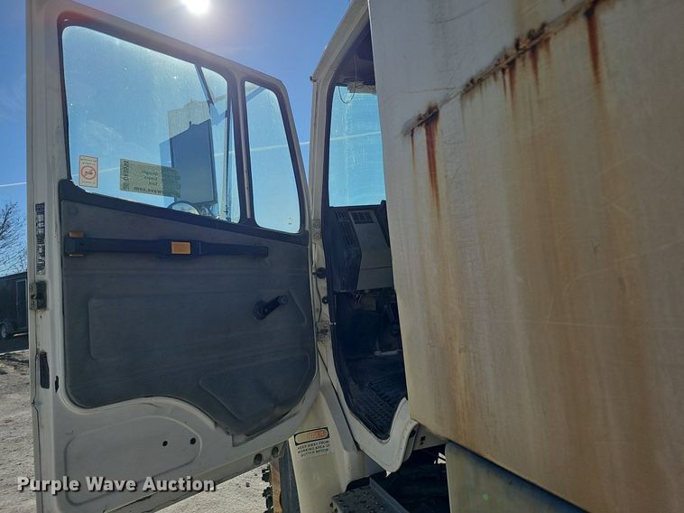 image for item DK0598 2002 Freightliner FL70 street sweeper truck