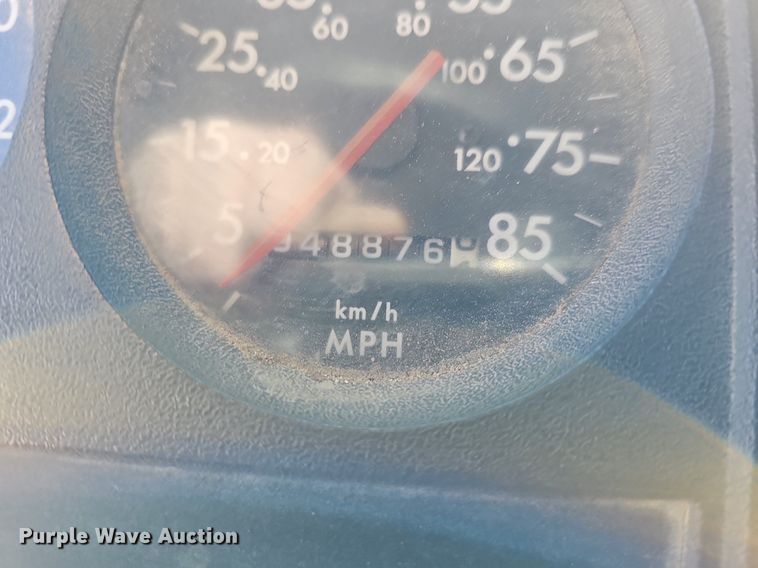 image for item DK0598 2002 Freightliner FL70 street sweeper truck