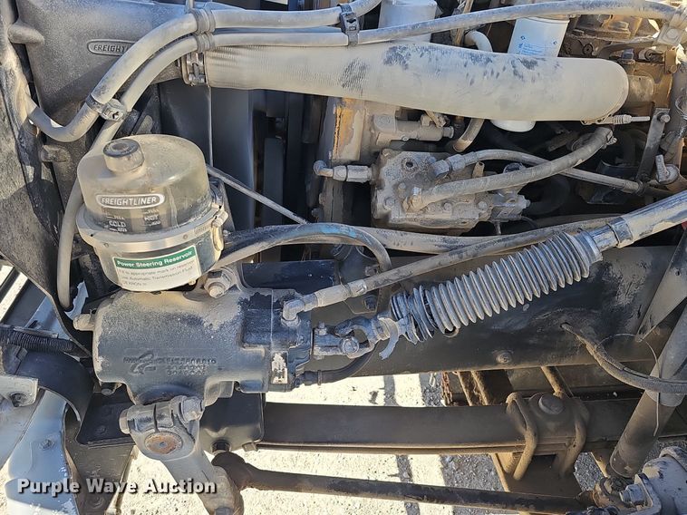 image for item DK0598 2002 Freightliner FL70 street sweeper truck