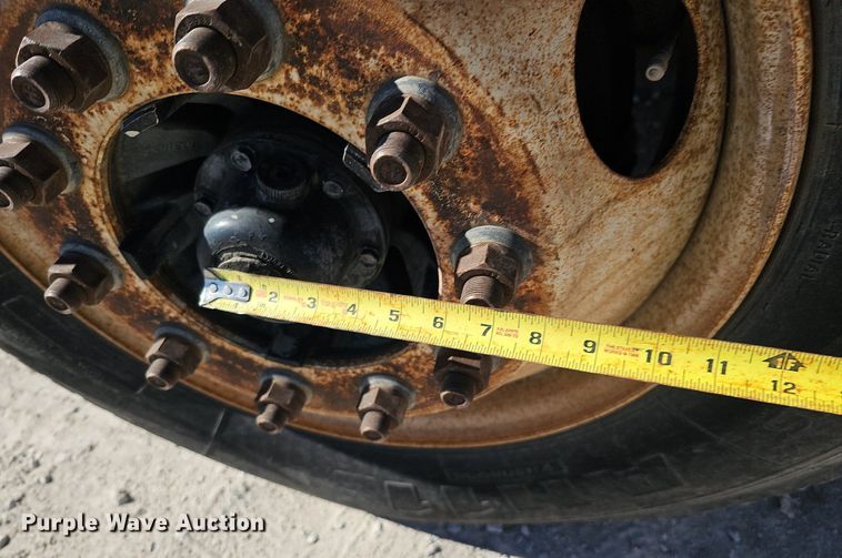 image for item DK0598 2002 Freightliner FL70 street sweeper truck