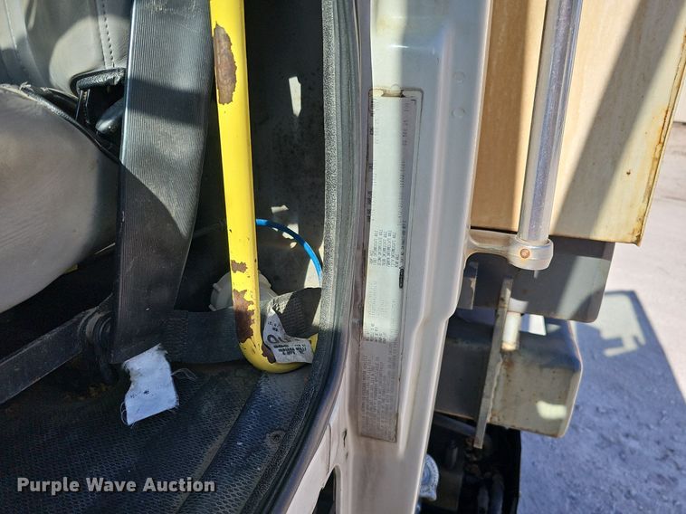 image for item DK0598 2002 Freightliner FL70 street sweeper truck