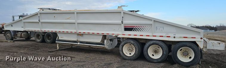 image for item DK0620 2013 Dakota 4300 BDT bottom dump trailer