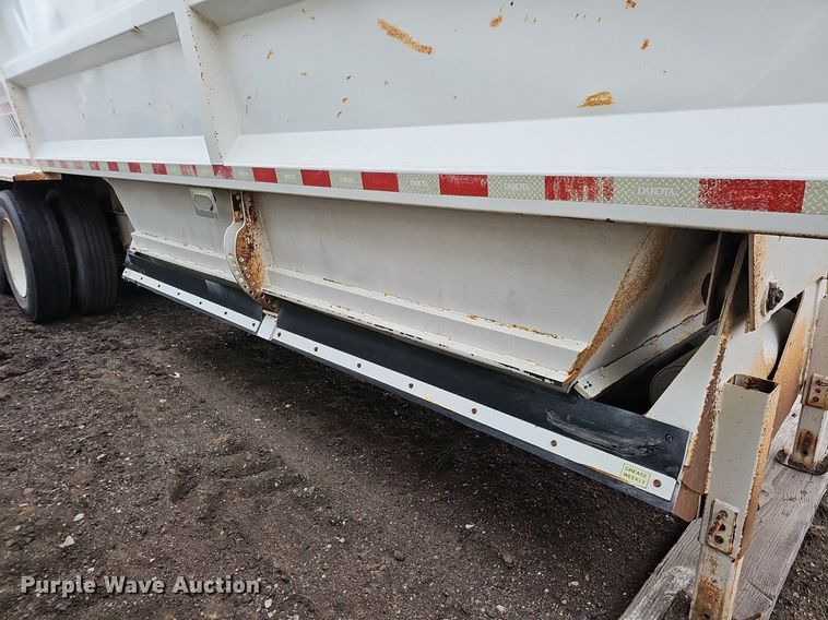image for item DK0620 2013 Dakota 4300 BDT bottom dump trailer