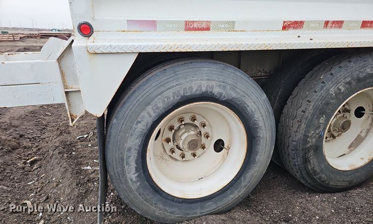 image for item DK0620 2013 Dakota 4300 BDT bottom dump trailer