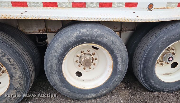 image for item DK0620 2013 Dakota 4300 BDT bottom dump trailer