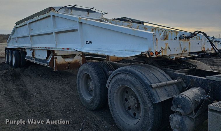 image for item DK0621 2012 Dakota 4300BDT bottom dump trailer
