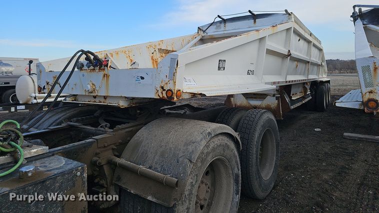 image for item DK0621 2012 Dakota 4300BDT bottom dump trailer