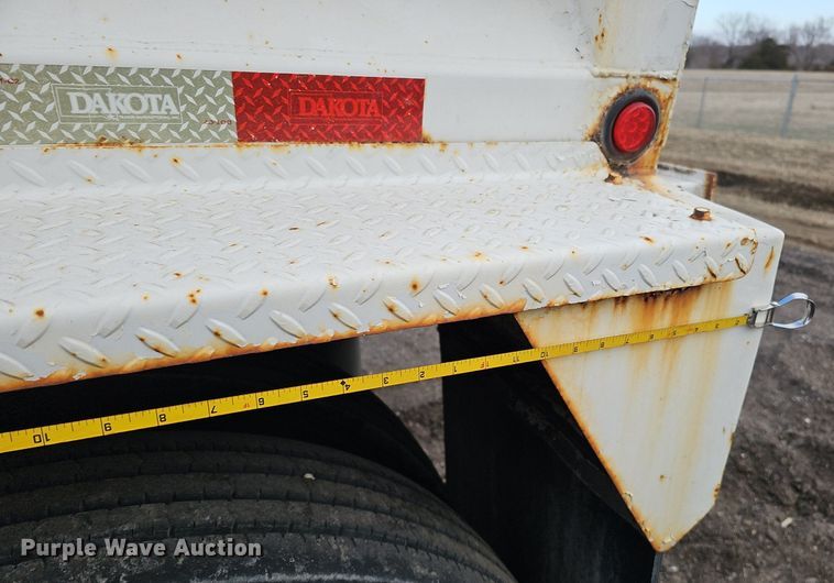 image for item DK0621 2012 Dakota 4300BDT bottom dump trailer