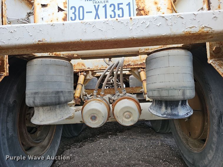 image for item DK0621 2012 Dakota 4300BDT bottom dump trailer