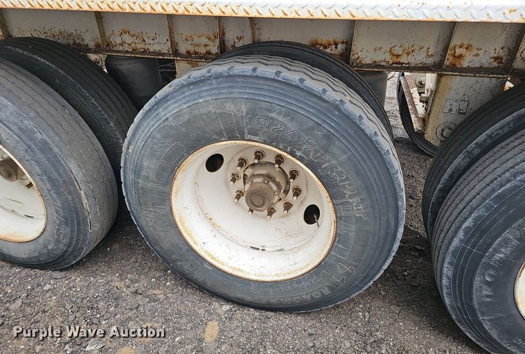 image for item DK0621 2012 Dakota 4300BDT bottom dump trailer