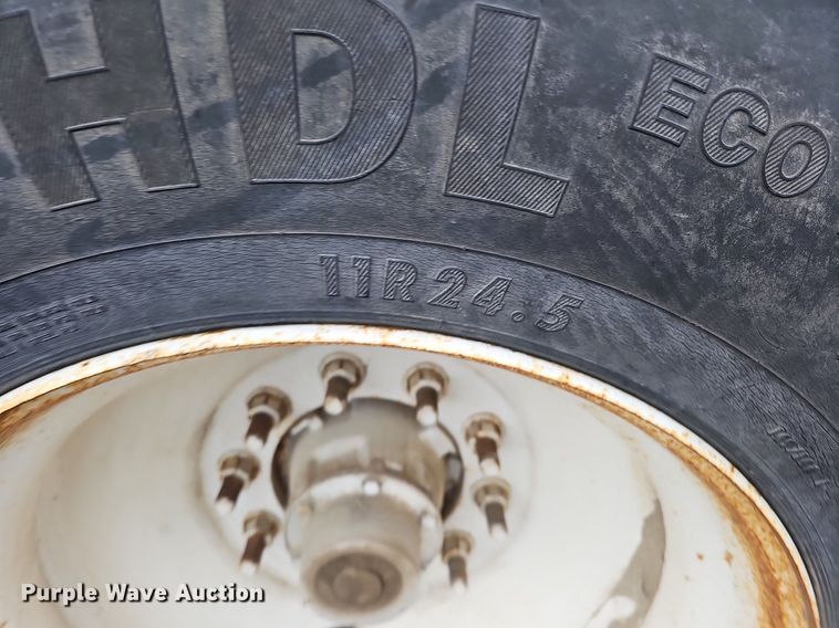 image for item DK0621 2012 Dakota 4300BDT bottom dump trailer