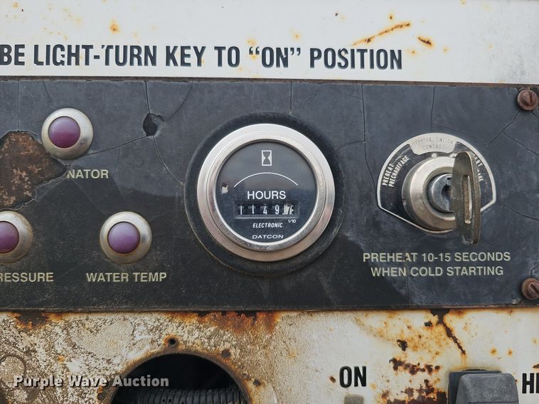 image for item DK0623 Vacuum Source VT1800 vacuum excavator