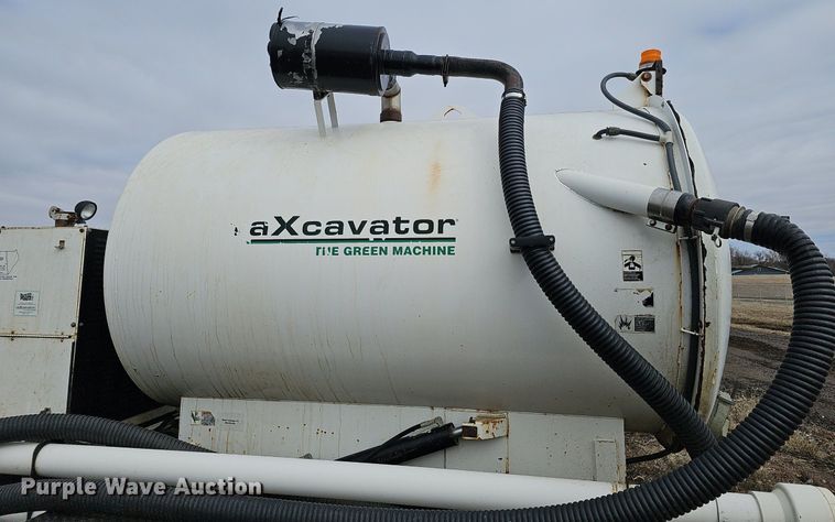 image for item DK0623 Vacuum Source VT1800 vacuum excavator