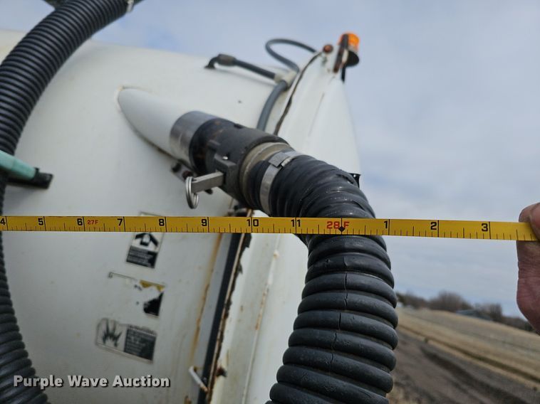 image for item DK0623 Vacuum Source VT1800 vacuum excavator