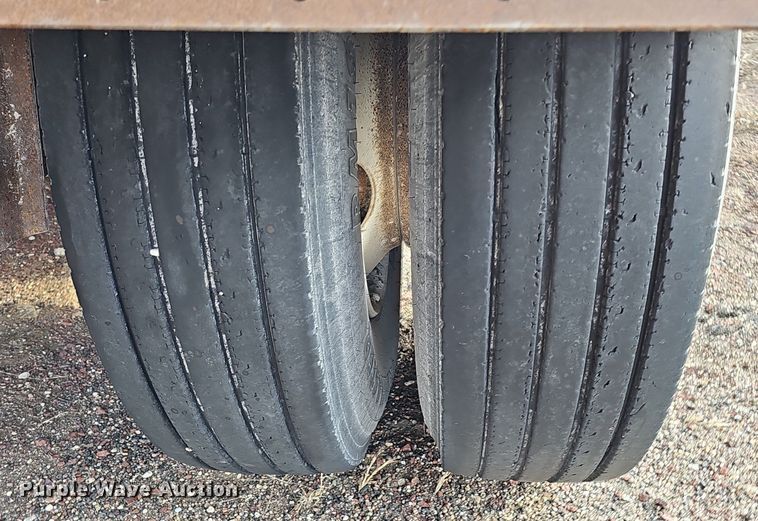 image for item DK0627 2012 SiDump'R SDR 325 side dump trailer