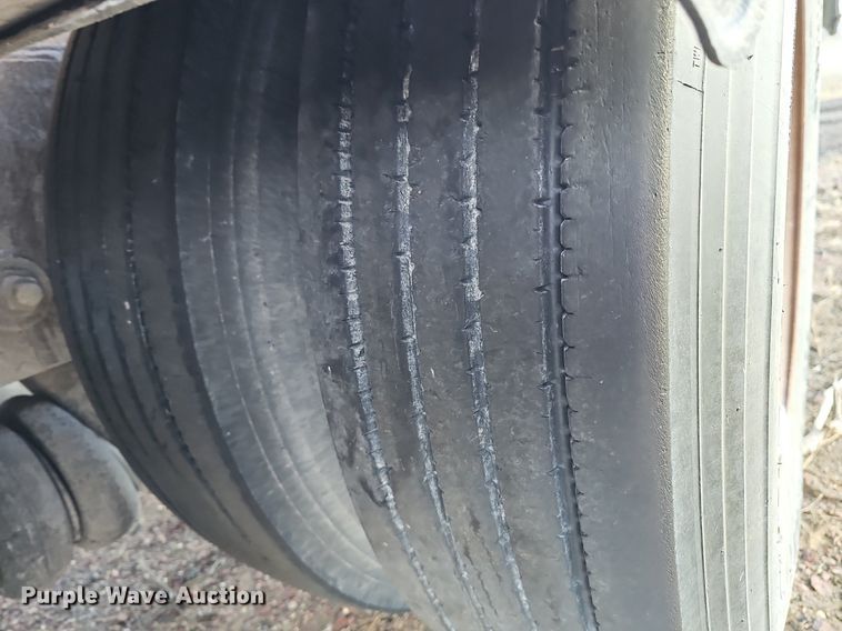 image for item DK0627 2012 SiDump'R SDR 325 side dump trailer