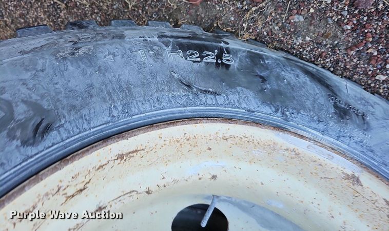 image for item DK0627 2012 SiDump'R SDR 325 side dump trailer