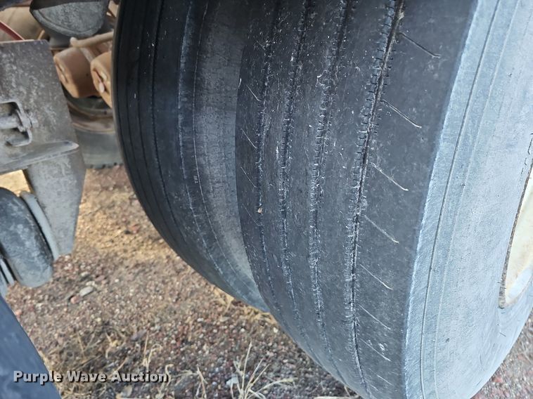 image for item DK0627 2012 SiDump'R SDR 325 side dump trailer