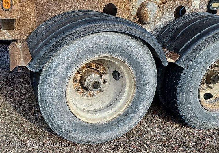 image for item DK0627 2012 SiDump'R SDR 325 side dump trailer