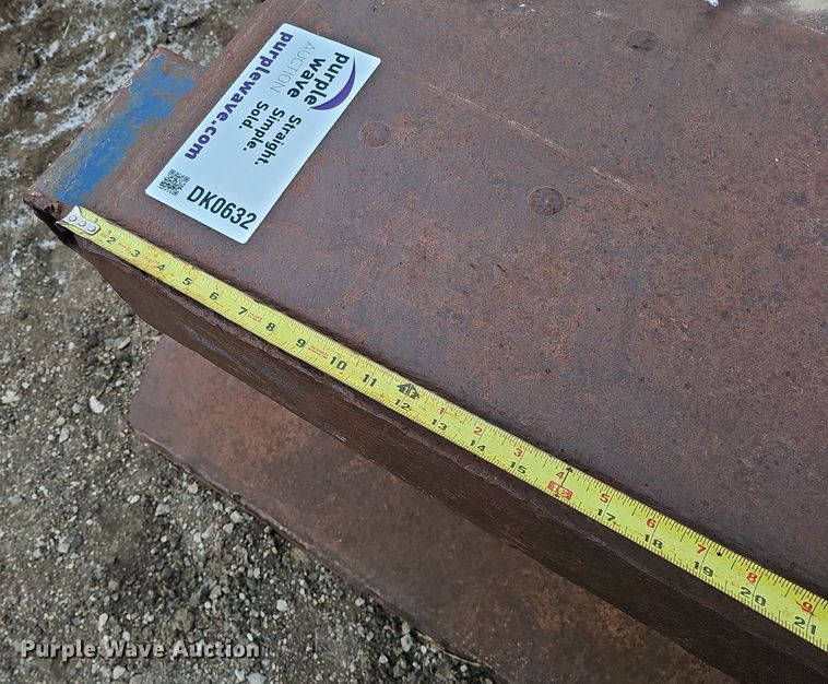 image for item DK0632 Trench box