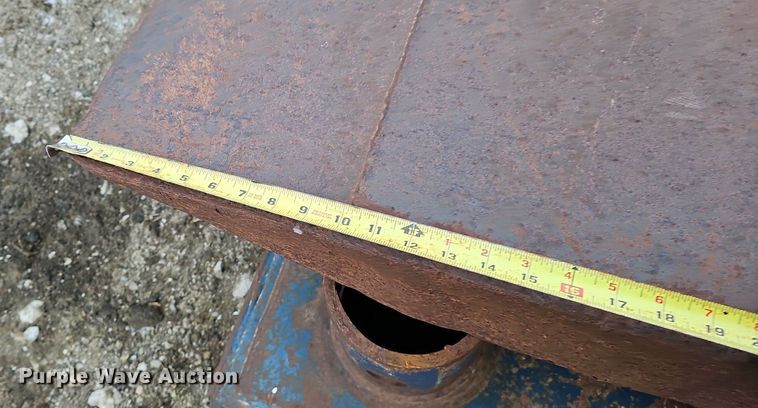 image for item DK0632 Trench box