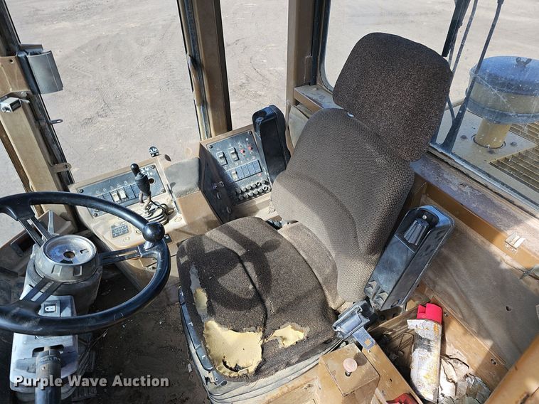 image for item DK0640 1995 Caterpillar 950F Series II wheel loader